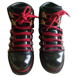 Louis Vuitton-l. VUITTON ANkLE BOOTS-Black