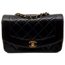 Chanel-Diana-Black