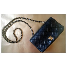 Chanel-TIMELESS-Noir