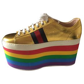 Gucci Peggy Plateaux Doré