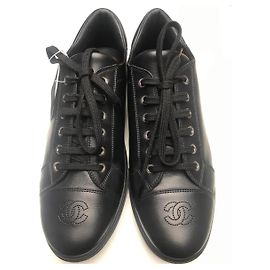 CHANEL BASKETS MEN IN LEATHER CALF SIZE 41 . NEW & NEVER USED !!! Black