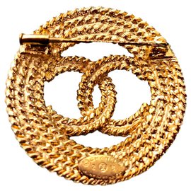 Chanel-CC-Dorado