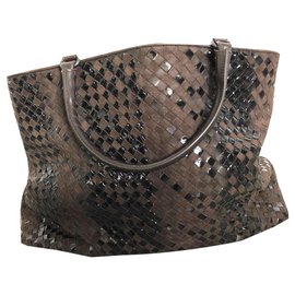 Bottega Veneta-Handbags-Brown