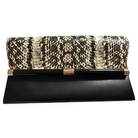 Clutch Diane Von Furstenberg em couro estampa de piton Impressão em python