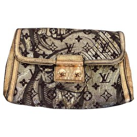 Louis Vuitton-Clutch bags-Golden,Metallic