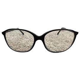 Armação de óculos Chanel preta Preto