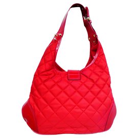 Burberry-Handtaschen-Rot