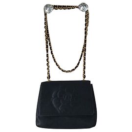 Chanel Pochette Camélia Satin Noir