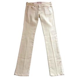 Vaqueros Notify Anemone slim fit blanquecino Blanco roto