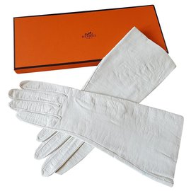 Hermès-Gloves-Cream