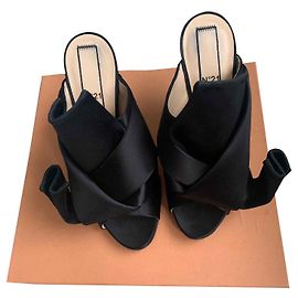 No 21 Mules Arc Noir