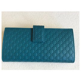 Gucci-portefeuilles-Turquoise