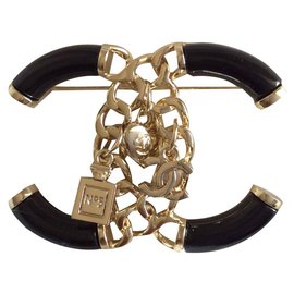 Chanel-Pins & brooches-Black,Metallic