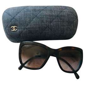Chanel-Oculos escuros-Marrom