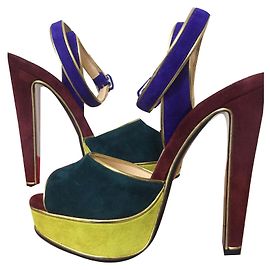 Christian Louboutin Lou Lou dance Multiple colors