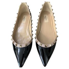 Valentino Rockstud Schuhe Schuhe EU38 Schwarz