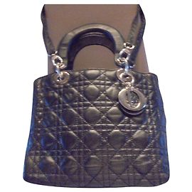 Christian Dior Authentic vintage handbag medium model Lady vintage year 83 cook soft lamb cannage Black
