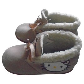 Victoria Couture-shoes-Pink