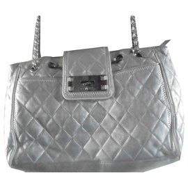 Chanel-Authentic Chanel bag Reissere model shopping bag East West Collector shopping XL Serial No 1050 1945-Grey,Metallic