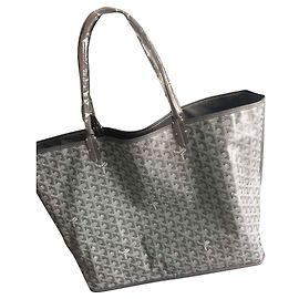 Goyard Anjou Gris