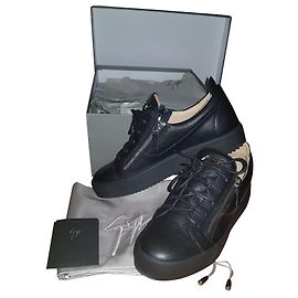 Giuseppe Zanotti FRANKIE Black