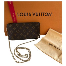 Louis Vuitton-Sacos de embreagem-Marrom
