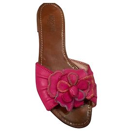 Love Moschino Flower shaped sandals Pink