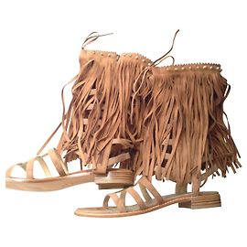 Stuart Weitzman Sandales à franges en daim Marron