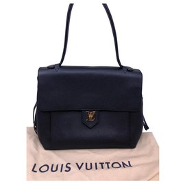 Louis Vuitton-Louis Vuitton Lock Me PM Bag-Preto