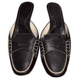 Tod's-Mules-Black