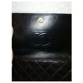 Chanel-billetera-Negro
