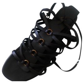Yves Saint Laurent-sandals-Ebony