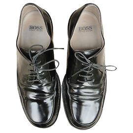 Scarpe Derby Hugo Boss Niagara in pelle nera Nero