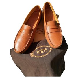 Tod's-Moccasin-Beige