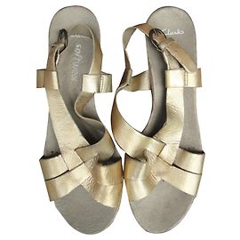Clarks "sftwear" sandals Golden