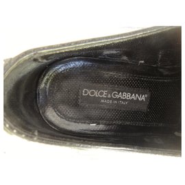 Dolce & Gabbana-derbiesen cuir verni Dolce & Gabbana-Noir