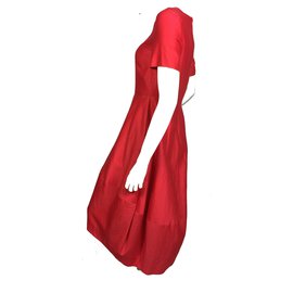 Cos-Kleid aus korallenrotem Kokon-Rot