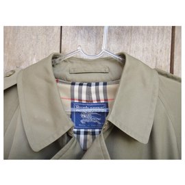 Burberry-Burberry trenchcoat caqui vintage t 48 condición inmaculada-Caqui