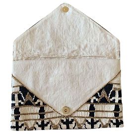 Zara Pochette ecrù e busta nera ricamata con perle dorate Crudo