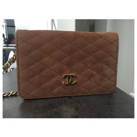 Chanel-Bolsos de embrague-Caramelo