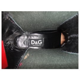 Dolce & Gabbana-Stivali in pelle verniciata Dolce & Gabbana-Rosso