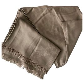 Hermès New libris Beige