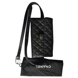 Chanel-Bolsos de embrague-Negro
