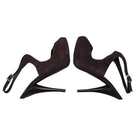 Fendi-Sandals-Brown