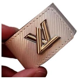 Pulseira Louis Vuitton MV Twist em couro rosa Rosa