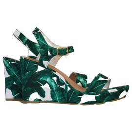 Autre Marque-Superbes sandales Arden motif tropical banana leaf 39 talon compensé-Vert