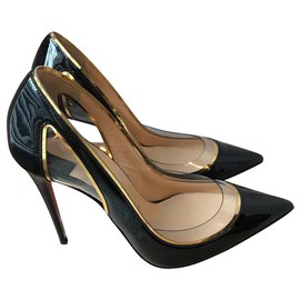 Christian Louboutin-Tacchi in vernice-Nero