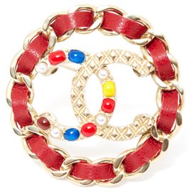 Chanel-RED LEATHER CHAIN CC-Doré