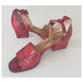 Yves Saint Laurent-Rectangular heel sandals with ankle tricks.-Black,Red