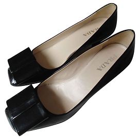 Saltos Prada de couro pretos 36,5 Preto